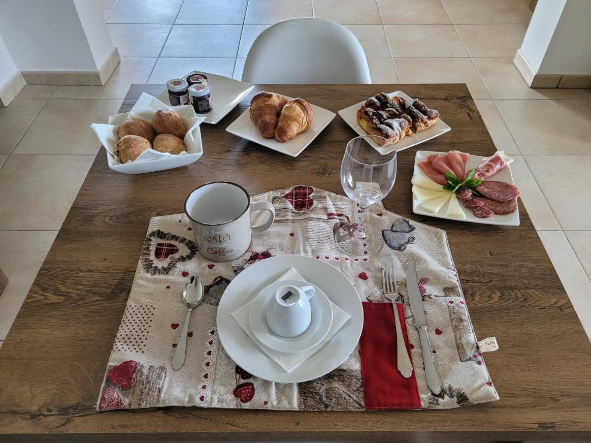 B&B La Figuretta Iesi Εξωτερικό φωτογραφία