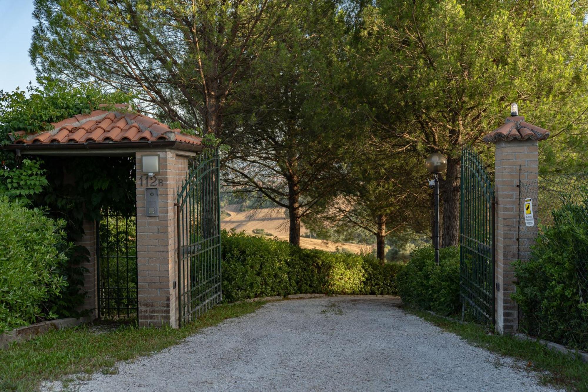 B&B La Figuretta Iesi Εξωτερικό φωτογραφία